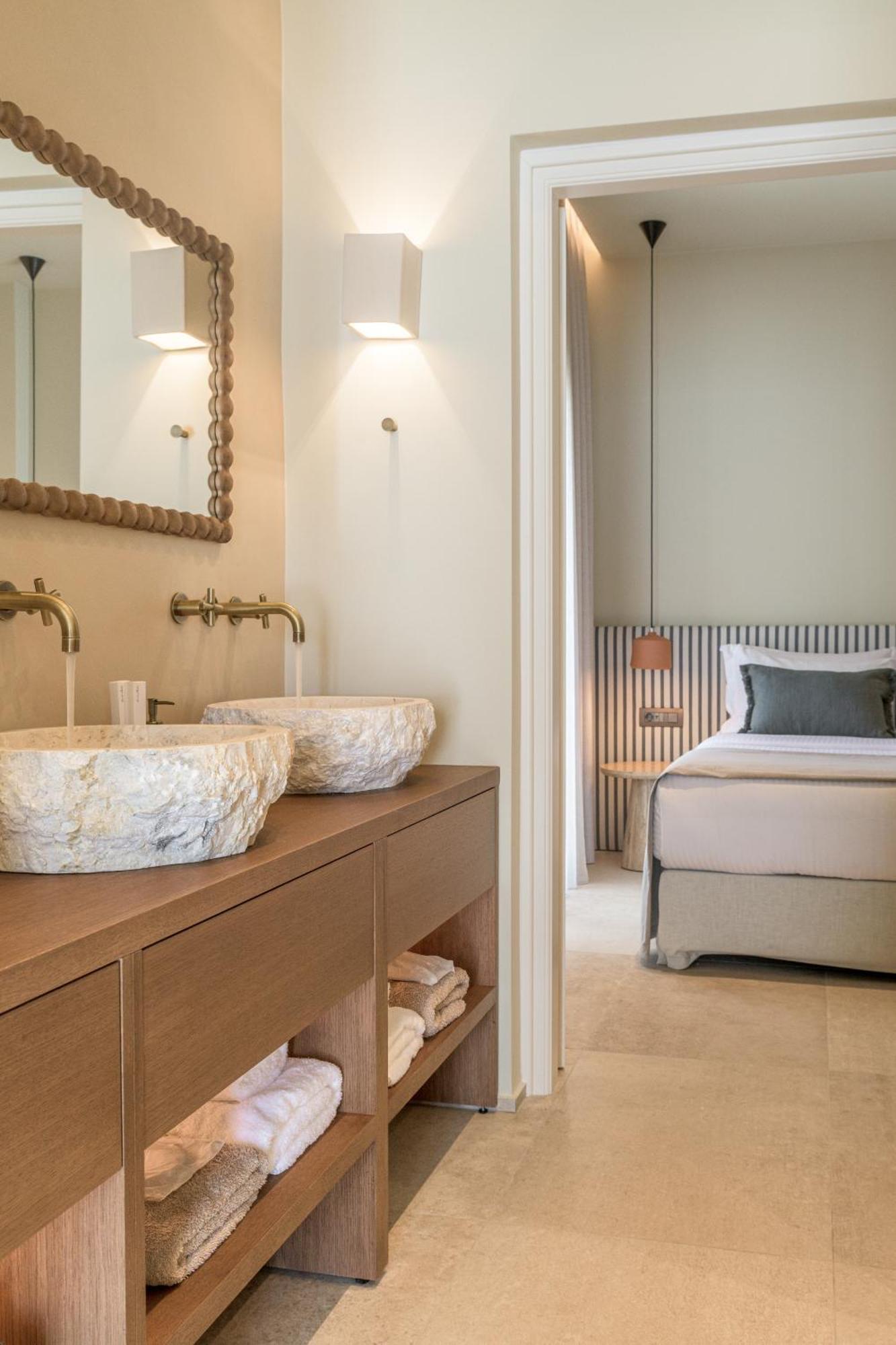Hotel Eleni Adamantas  Zewnętrze zdjęcie